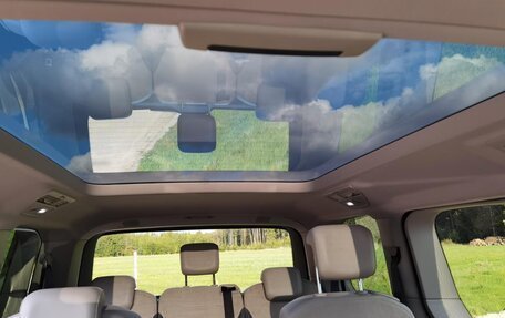 Volkswagen Multivan, 2022 год, 5 411 000 рублей, 28 фотография