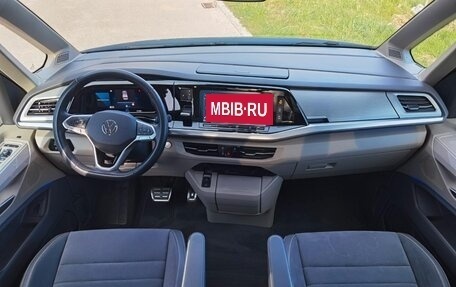 Volkswagen Multivan, 2022 год, 5 411 000 рублей, 20 фотография