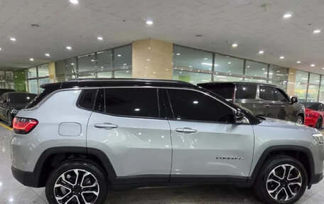 Jeep Compass II, 2022 год, 1 930 000 рублей, 5 фотография