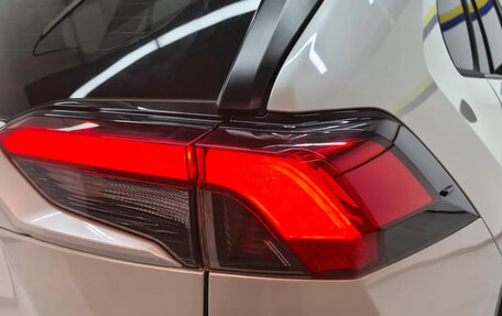 Toyota RAV4, 2021 год, 2 280 635 рублей, 1 фотография