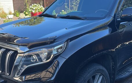Toyota Land Cruiser Prado 150 рестайлинг 2, 2014 год, 3 300 000 рублей, 6 фотография