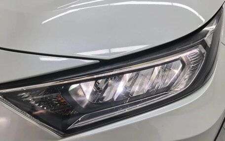 Toyota RAV4, 2021 год, 2 280 635 рублей, 6 фотография