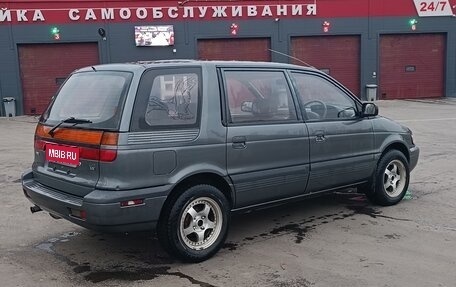 Mitsubishi Chariot III, 1992 год, 190 000 рублей, 3 фотография