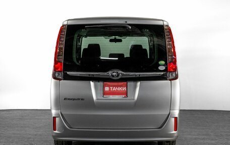 Toyota Esquire I, 2015 год, 1 830 000 рублей, 4 фотография