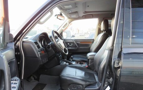 Mitsubishi Pajero IV, 2008 год, 1 889 000 рублей, 9 фотография