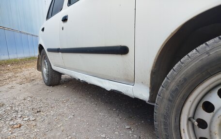 Nissan March II, 2000 год, 117 000 рублей, 3 фотография