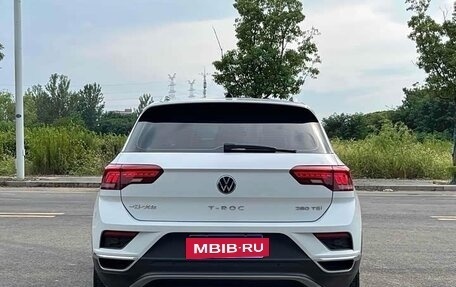 Volkswagen T-Roc I, 2022 год, 1 590 222 рублей, 6 фотография