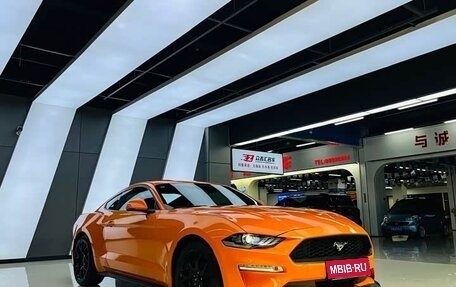 Ford Mustang VI рестайлинг, 2021 год, 3 670 000 рублей, 3 фотография