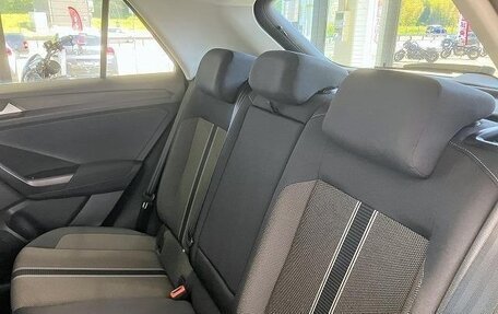 Volkswagen T-Roc I, 2022 год, 1 265 507 рублей, 11 фотография