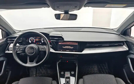 Audi A3, 2021 год, 1 670 000 рублей, 12 фотография