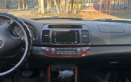 Toyota Camry V40, 2004 год, 750 000 рублей, 7 фотография