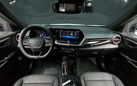 Chevrolet Trax, 2023 год, 2 320 000 рублей, 14 фотография