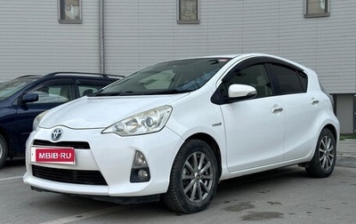 Toyota Aqua I, 2013 год, 750 000 рублей, 1 фотография