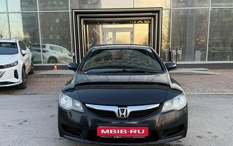 Honda Civic VIII, 2009 год, 725 000 рублей, 2 фотография