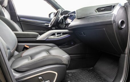 Geely Tugella FY11, 2023 год, 3 276 000 рублей, 32 фотография