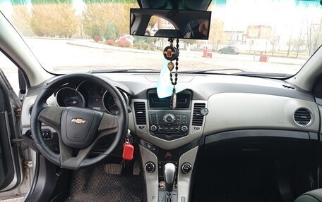 Chevrolet Cruze II, 2011 год, 720 000 рублей, 13 фотография