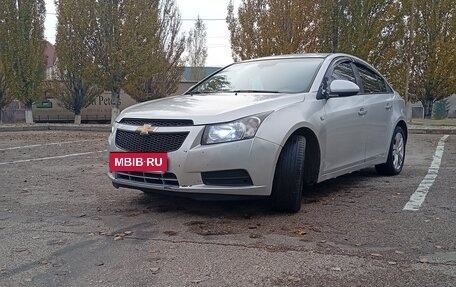 Chevrolet Cruze II, 2011 год, 720 000 рублей, 8 фотография