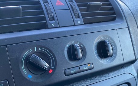 Skoda Fabia II, 2011 год, 549 000 рублей, 16 фотография