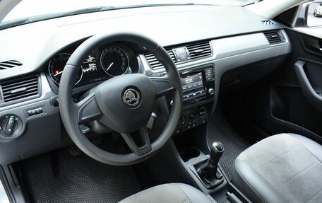 Skoda Rapid I, 2018 год, 1 050 000 рублей, 9 фотография