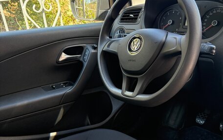 Volkswagen Polo VI (EU Market), 2018 год, 1 090 000 рублей, 1 фотография