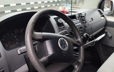 Volkswagen Transporter T5 рестайлинг, 2007 год, 850 000 рублей, 6 фотография