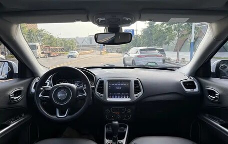 Jeep Compass II, 2021 год, 1 288 007 рублей, 9 фотография