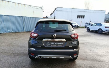 Renault Kaptur I рестайлинг, 2017 год, 1 389 000 рублей, 6 фотография