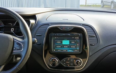 Renault Kaptur I рестайлинг, 2017 год, 1 389 000 рублей, 15 фотография