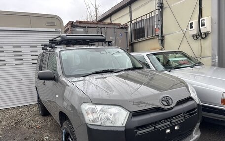 Toyota Probox I, 2020 год, 826 000 рублей, 3 фотография