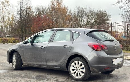 Opel Astra J, 2012 год, 650 000 рублей, 3 фотография