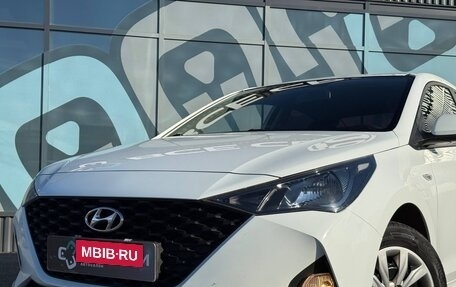 Hyundai Solaris II рестайлинг, 2021 год, 1 550 000 рублей, 23 фотография