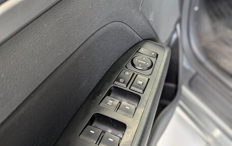 Hyundai Elantra VI рестайлинг, 2017 год, 1 050 000 рублей, 17 фотография