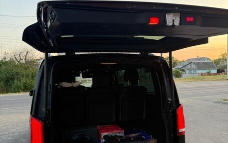 Mercedes-Benz V-Класс, 2019 год, 4 200 000 рублей, 6 фотография