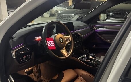 BMW 5 серия, 2019 год, 4 200 000 рублей, 14 фотография