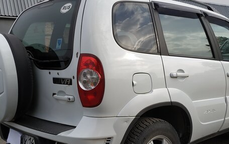 Chevrolet Niva I рестайлинг, 2012 год, 545 000 рублей, 3 фотография