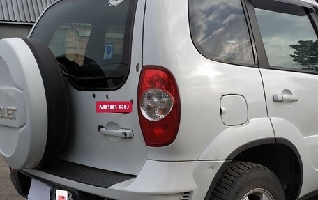 Chevrolet Niva I рестайлинг, 2012 год, 545 000 рублей, 4 фотография