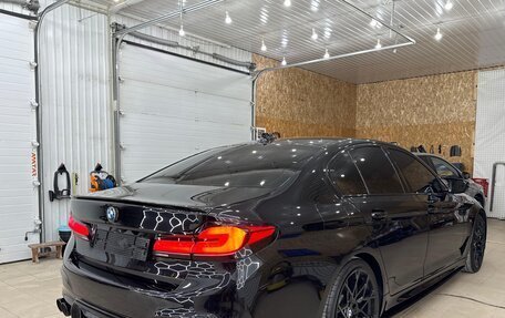 BMW 5 серия, 2018 год, 3 000 000 рублей, 1 фотография