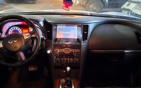 Infiniti FX II, 2011 год, 1 400 000 рублей, 5 фотография