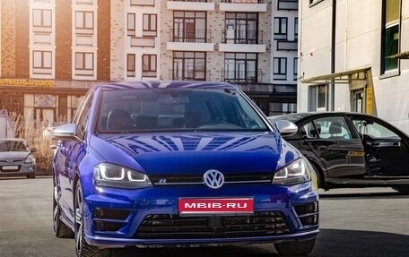 Volkswagen Golf R VII, 2015 год, 2 550 000 рублей, 1 фотография