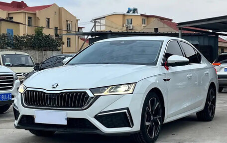 Skoda Octavia IV, 2024 год, 1 300 777 рублей, 1 фотография