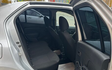 Renault Logan II, 2020 год, 1 230 000 рублей, 19 фотография