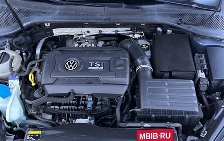 Volkswagen Golf R VII, 2015 год, 2 550 000 рублей, 25 фотография