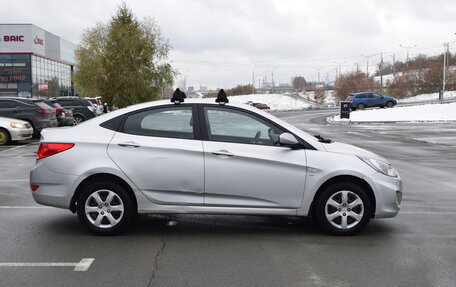 Hyundai Solaris II рестайлинг, 2013 год, 827 000 рублей, 6 фотография