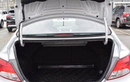 Hyundai Solaris II рестайлинг, 2013 год, 827 000 рублей, 11 фотография