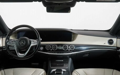 Mercedes-Benz S-Класс, 2018 год, 3 850 000 рублей, 15 фотография