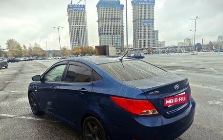 Hyundai Solaris II рестайлинг, 2014 год, 999 999 рублей, 2 фотография