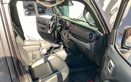 Jeep Wrangler, 2020 год, 5 590 000 рублей, 8 фотография