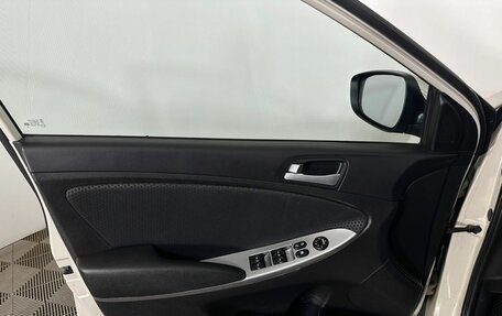 Hyundai Solaris II рестайлинг, 2015 год, 900 000 рублей, 8 фотография