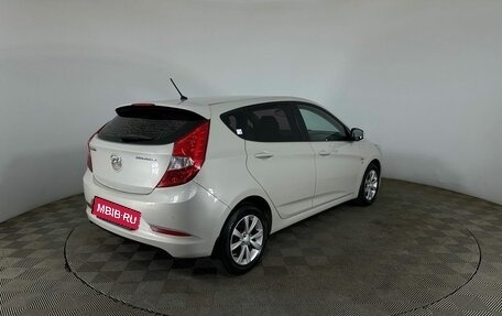 Hyundai Solaris II рестайлинг, 2015 год, 900 000 рублей, 6 фотография