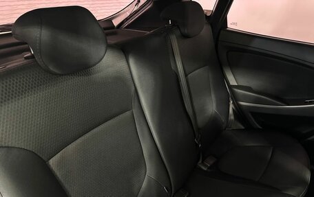 Hyundai Solaris II рестайлинг, 2015 год, 900 000 рублей, 15 фотография